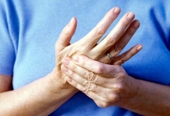 triệu chứng thoái hóa khớp ngón tay